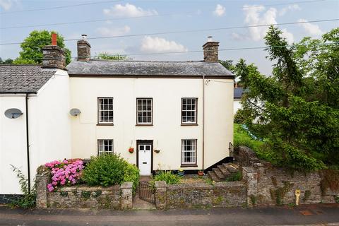 South Molton Road, Bampton, Tiverton 5 bed semi