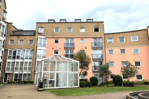 Wooldridge Close, Feltham 2 bed apartment for sale