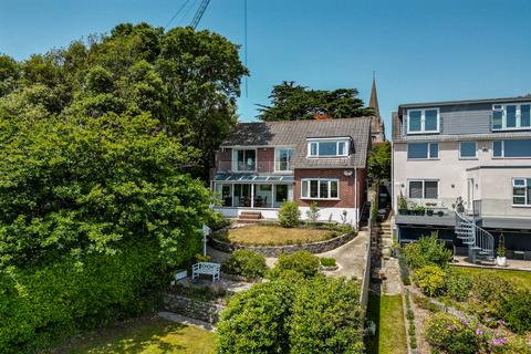 Poole 4 bed detached house for sale