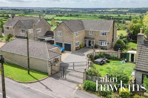 Fritterswell, Brinkworth SN15 5 5 bed detached house for sale