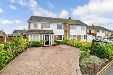 Iden Crescent, Staplehurst... 4 bed semi