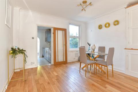 Malling Road, Snodland, Kent 2 bed terraced house for sale