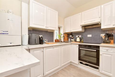 Barnett Wood Lane, Leatherhead, Surrey 1 bed maisonette for sale