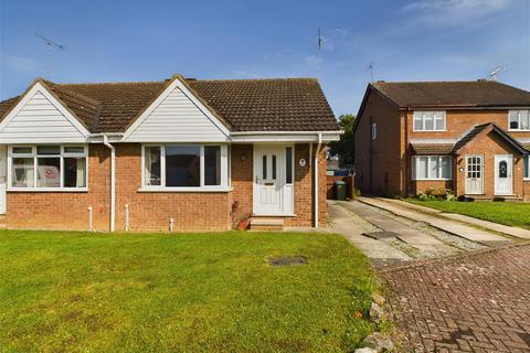 2 bedroom semi-detached bungalow for sale