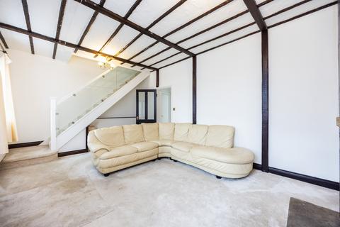 The Drive, Ickenham UB10 3 bed terraced house for sale