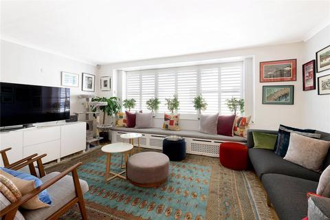 Ebury Mews, Belgravia, London, SW1W 3 bed mews for sale