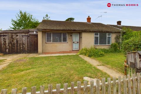 Chesham Road, Huntingdon PE28 3 bed bungalow for sale