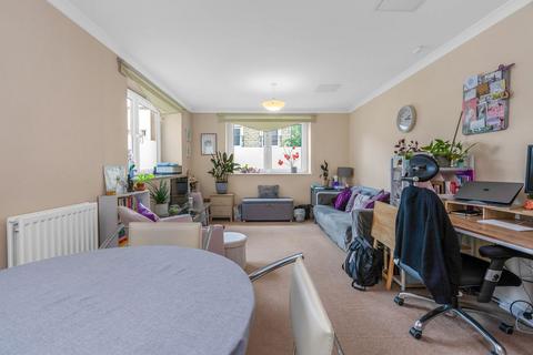 Pilrig Heights, Edinburgh EH6 1 bed flat for sale