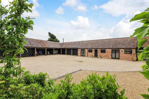 2 bedroom barn conversion for sale