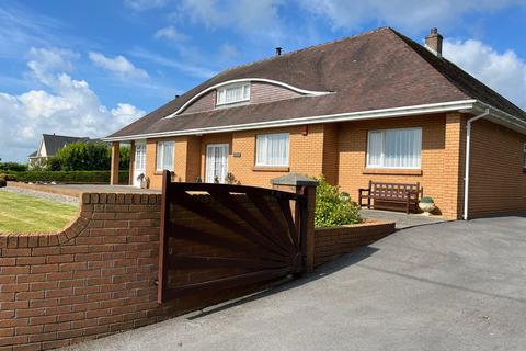 Hermon, Carmarthen SA33 4 bed bungalow for sale