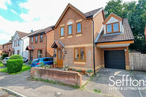 Winceby Close, Thorpe St. Andrew, NR7 4 bed detached house for sale