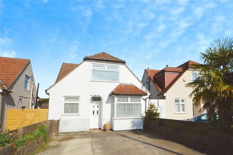 Hamilton Crescent, Hounslow TW3 3 bed detached house for sale