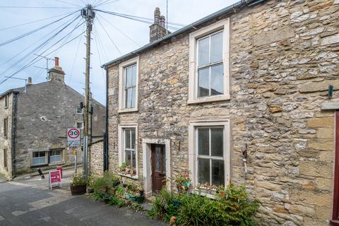Kirkgate, Settle BD24 3 bed semi