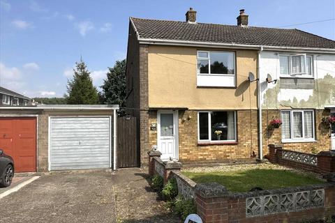 2 bedroom semi-detached house for sale