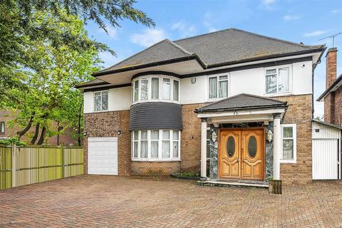 8 bedroom detached house for sale