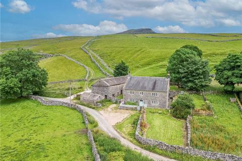 Brackenbottom, Horton