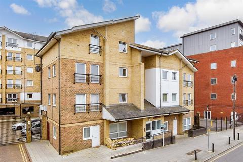 Melbourne Road, Wallington, Surrey 2 bed apartment for sale