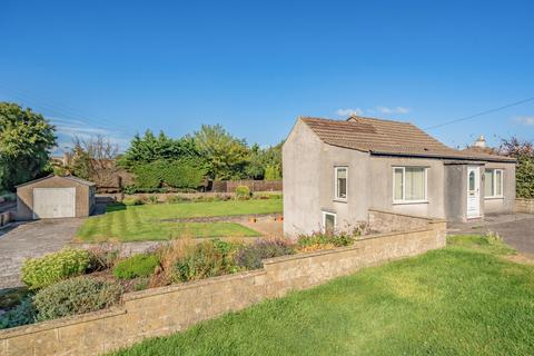 Charlton Road, Midsomer Norton... 3 bed detached house for sale