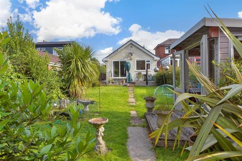 Lushington Hill, Wootton Bridge... 2 bed detached bungalow for sale