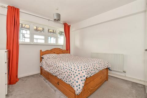 Albany Road, Leyton 1 bed apartment for sale