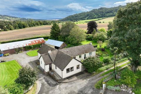 5 bedroom detached bungalow for sale