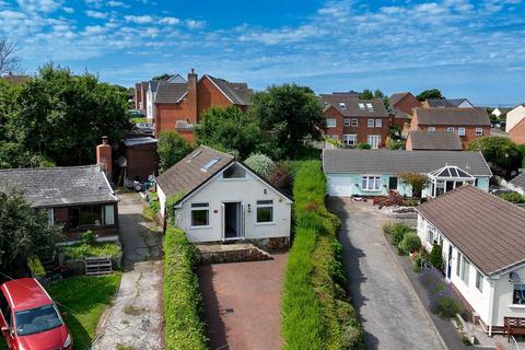 Westcliff, Mumbles SA3 2 bed detached bungalow for sale