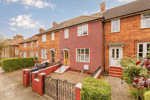 Bordars Road, London, W7 3 bed terraced house for sale