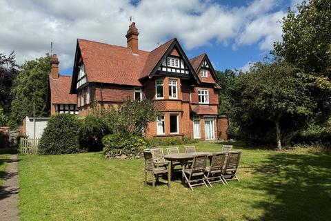 Church Street, Barford 2 bed apartment for sale
