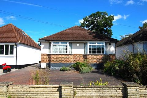 Alva Way, Watford WD19 3 bed detached bungalow for sale