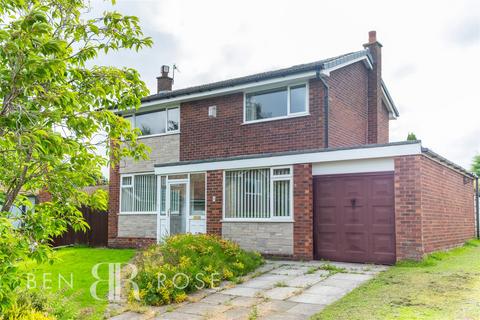Edale Close, Leyland 3 bed detached house for sale