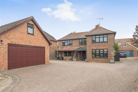 Park Road, Yapton 5 bed detached house for sale