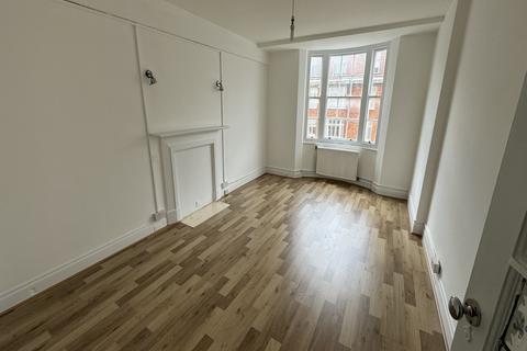Queensway, London W2 1 bed apartment for sale