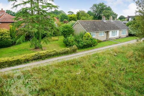 4 bedroom detached bungalow for sale