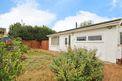 Drake Road, St. Neots PE19 2 bed bungalow for sale