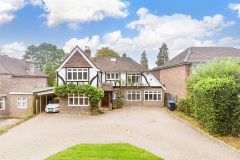 Copthorne Road, Felbridge, West Sussex 4 bed detached house for sale