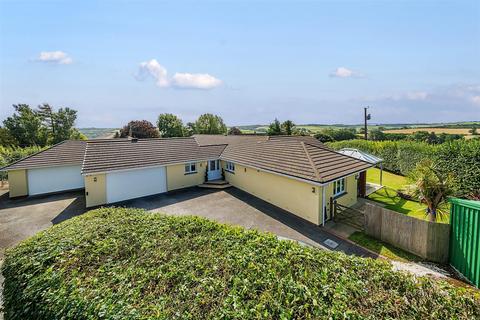 Eastacombe, Barnstaple 4 bed detached house for sale