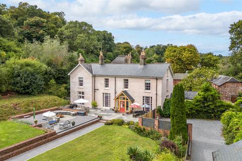 Cockington Village, Torquay 5 bed semi