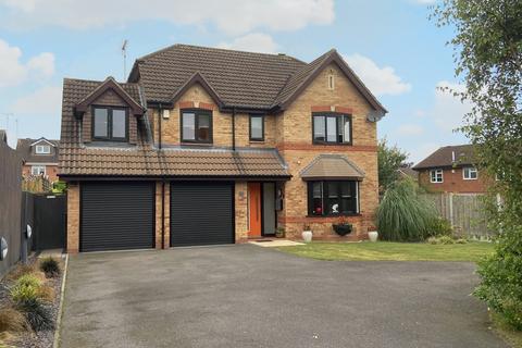 Demontfort Way, Uttoxeter 5 bed detached house for sale
