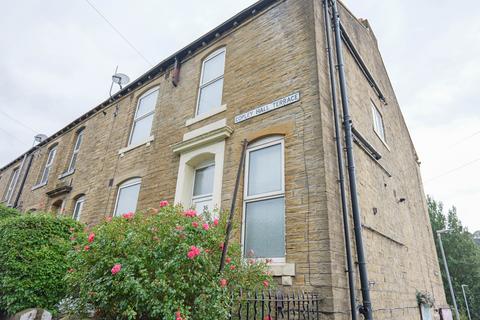 Copley Hall Terrace, Halifax HX3 8 bed end of terrace house for sale