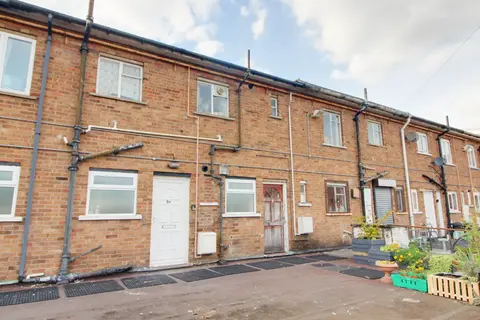Countisbury Avenue, Llanrumney... 3 bed flat for sale