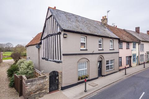 Sudbury, Suffolk 5 bed townhouse for sale