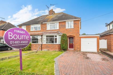 Dynevor Place, Fairlands, Guildford... 3 bed semi