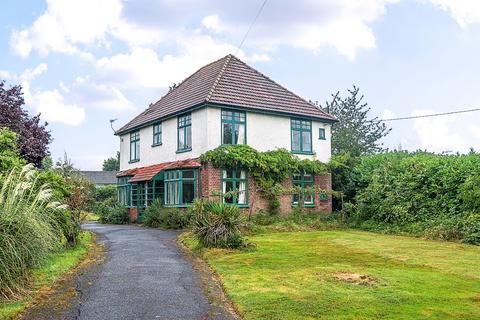Eastwick Drive, Great Bookham, KT23 4 bed detached house for sale