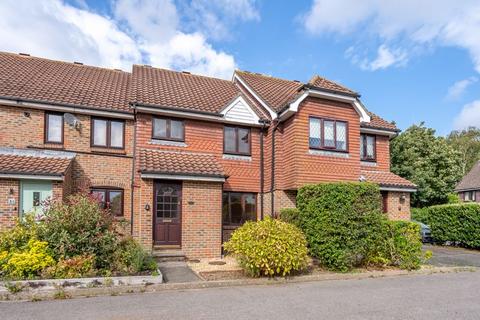 Mosse Gardens, Chichester 3 bed terraced house for sale