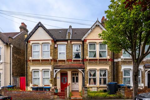 Ferndale Road, London SE25 3 bed terraced house for sale