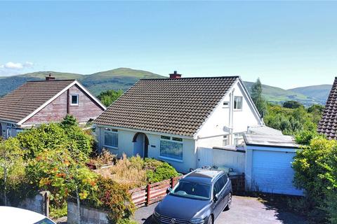 Llanegryn, Tywyn, Gwynedd, LL36 4 bed bungalow for sale