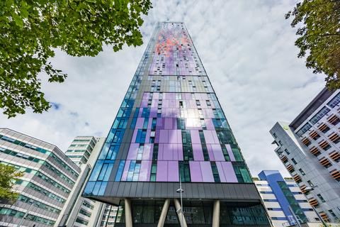 Saffron Central Square, Croydon CR0 3 bed flat for sale