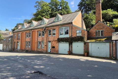 Station Road, Fowey 7 bed semi