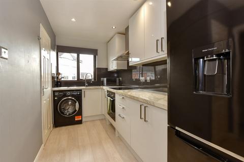 1 bedroom maisonette for sale