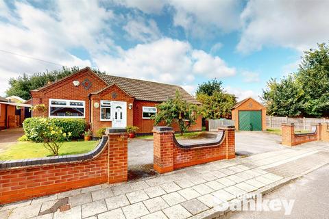 3 bedroom detached bungalow for sale